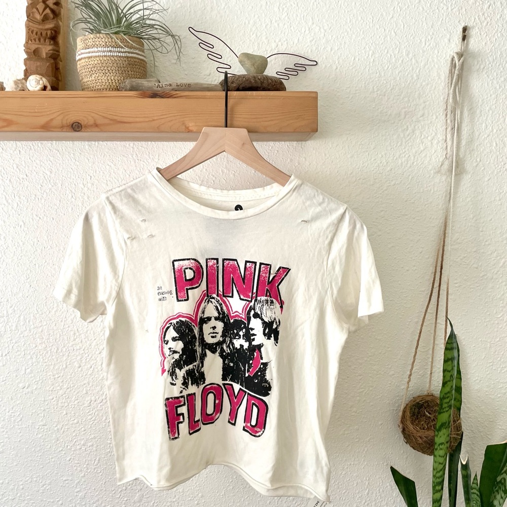 Pink Floyd destroyed concert t-shirt